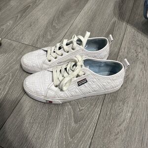White Tommy hilfiger dress shoes